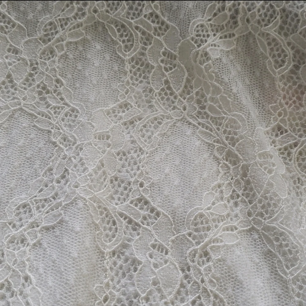 American Rag lace high neck long sleeve blouse size small in beige